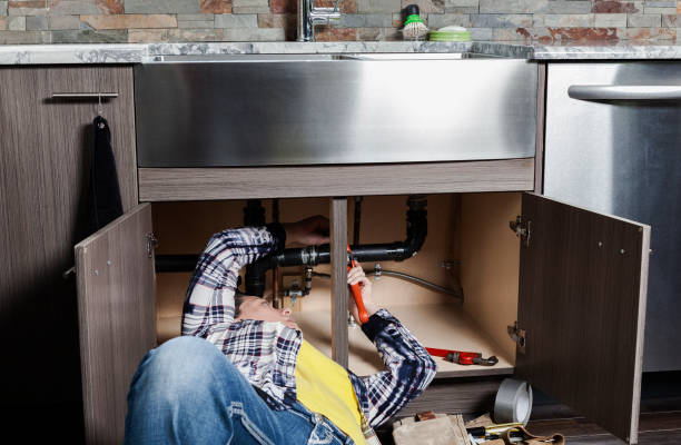 Best Local Plumber Services  in Uvalde, TX